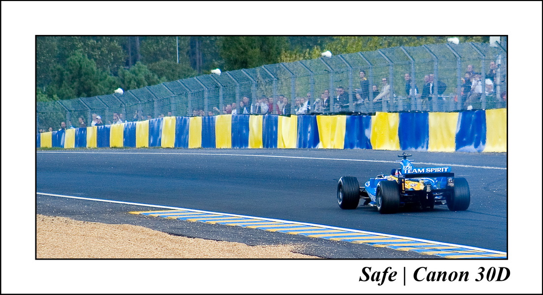 2006 - 10 - World series Renault - 156